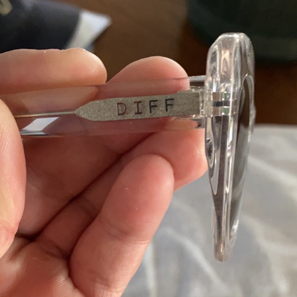 Diff eyewear sunglasses - Picture 3 of 3